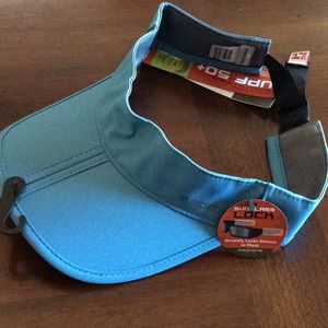 Madrone tech wear foldable visor NWT